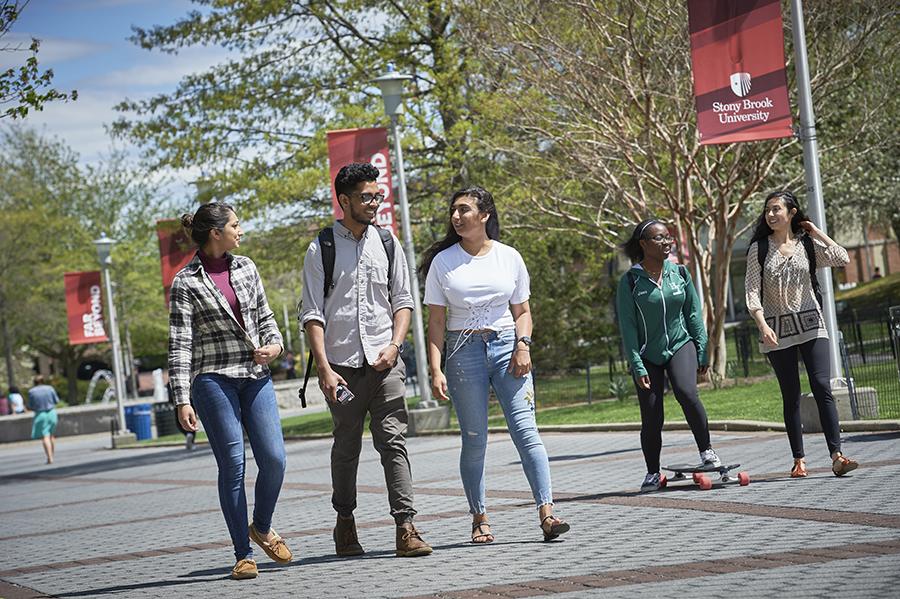 studentswalking