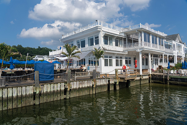 Danfords On The Sound