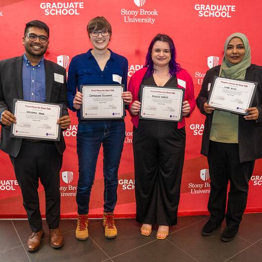 SBU 3MT 2024: PhD students Laiba Bilal and Marija Iloska